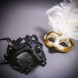Black Roman Warrior Metallic & Gold White Feather Masquerade Ball Venetian Mask